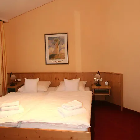 Apartment Am Kurpark Rosshaupten