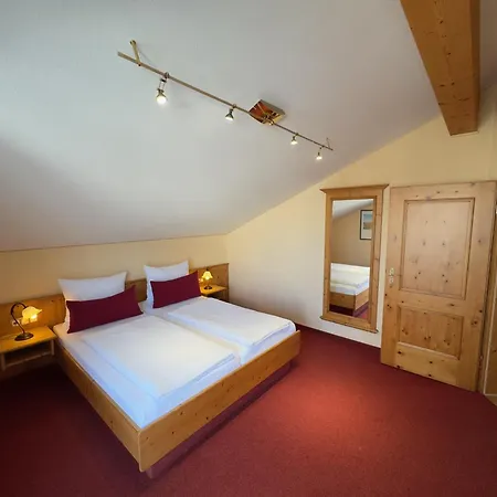 Apartament Am Kurpark Roßhaupten