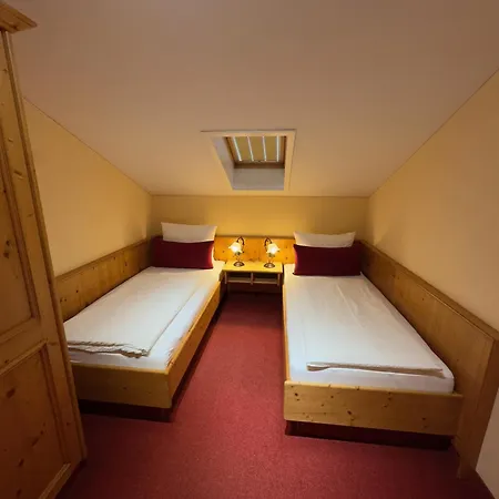 Apartament Am Kurpark *